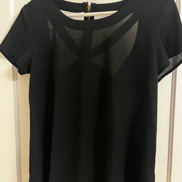 Black Silk Top with Keyhole Back - Picture 3 of 3